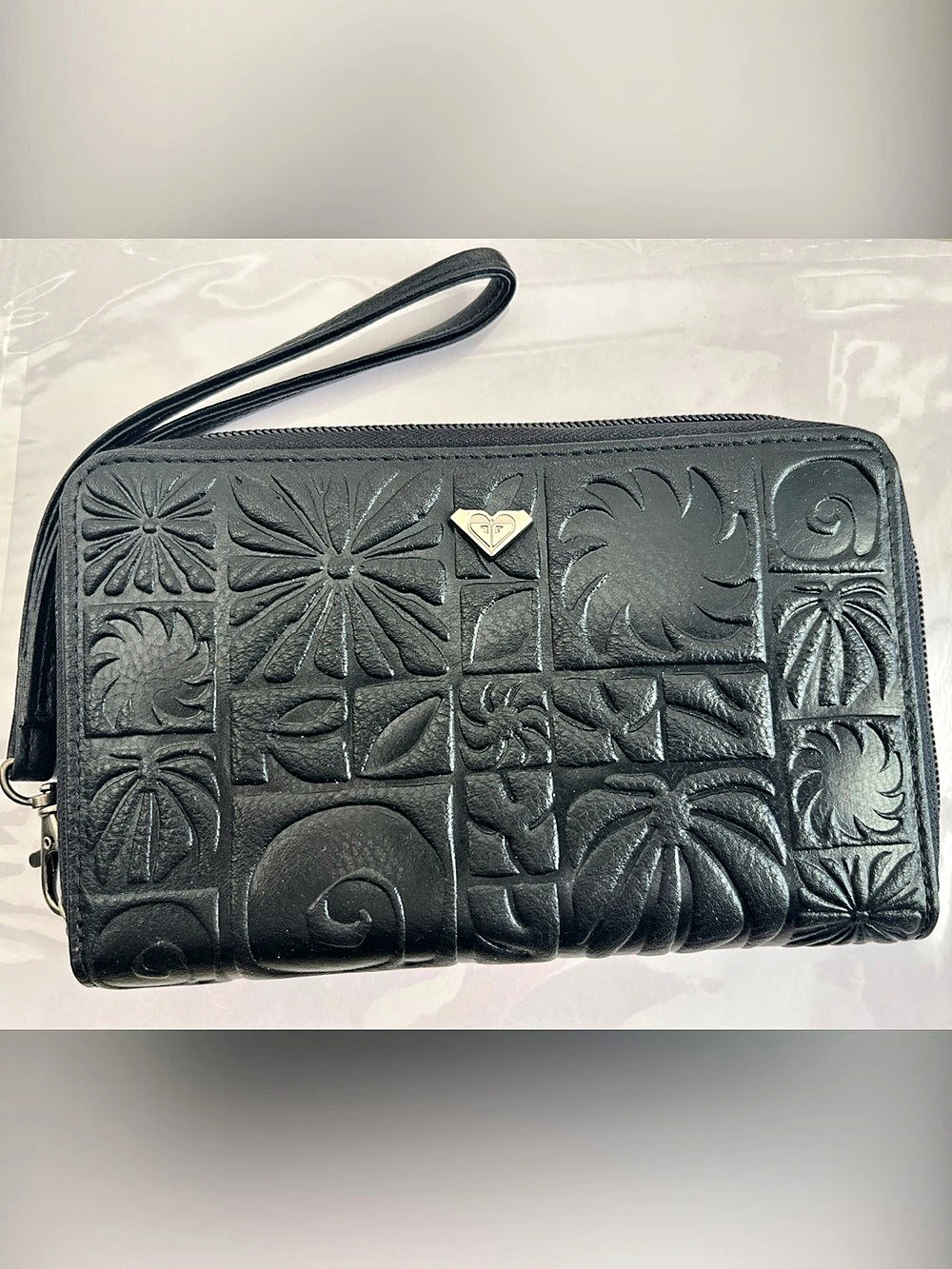 Roxy Embossed Wristlet in Black
